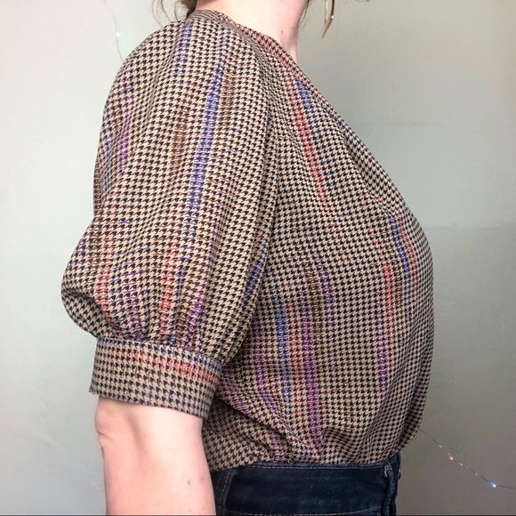 SOLD       Vintage Houndstooth Button Up Blouse - Picture 4 of 4